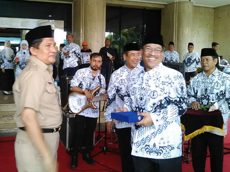 Pencarian PGRI Nias - Persatuan Guru Republik Indonesia Cabang Nias